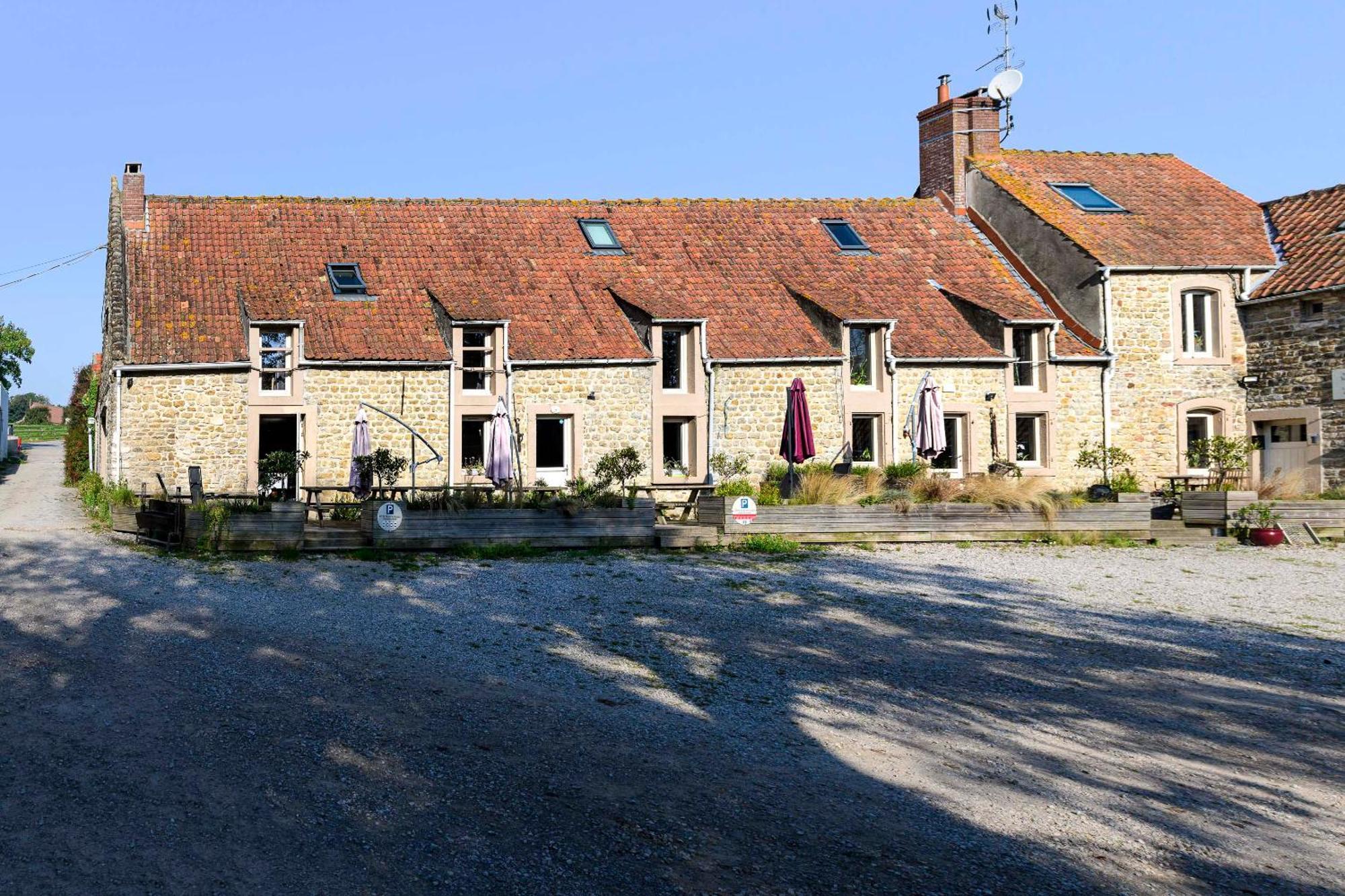 Gites De Warincthun Audinghen Exterior foto